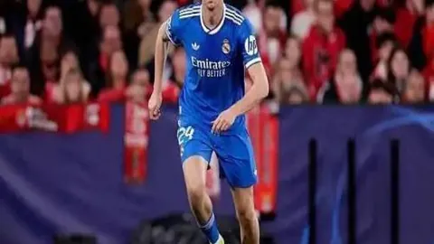 斯通斯和多库积极备战利物浦，科瓦西奇恐遇阿斯顿维拉对决